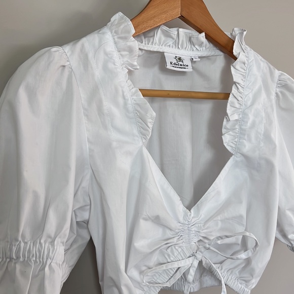 SOLD - Vintage German Cropped Short Sleeve Blouse - Picture 2 of 3